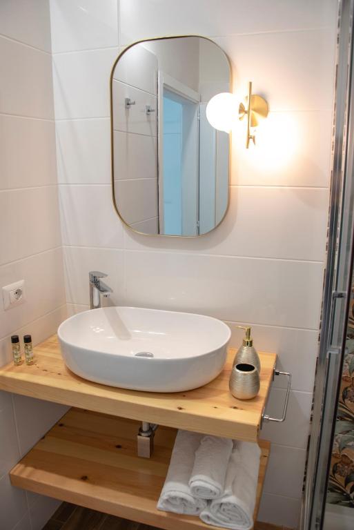 Reginella Guest House - 13