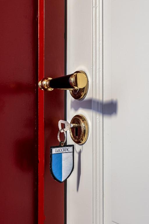 Privatzimmer "Haus Schweiz" - WIFI, Smart-TV, Zentral! - 9