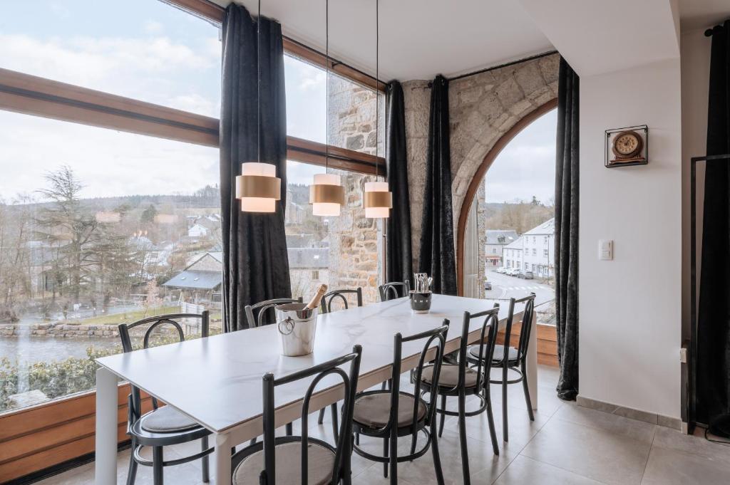 Fotografie z fotogalerie ubytování Villa Madona v destinaci Tellin