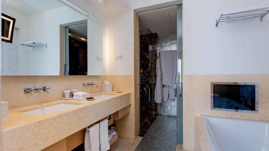 Conrad Algarve - Grand Deluxe King Suite Con Vista De Piscina