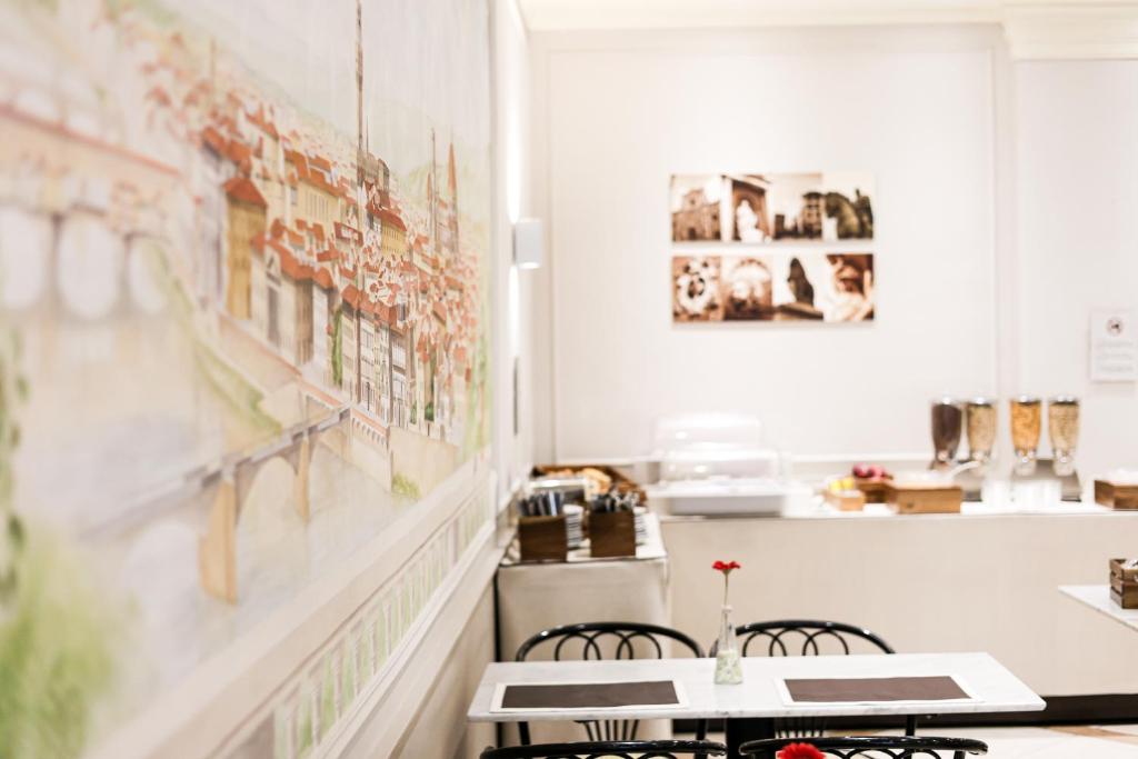 Restaurace v ubytování Albergo Firenze