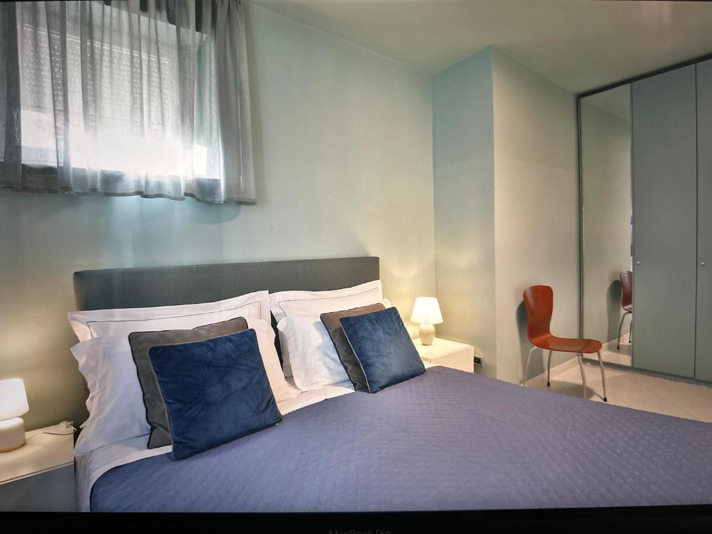 A bed or beds in a room at Comosole