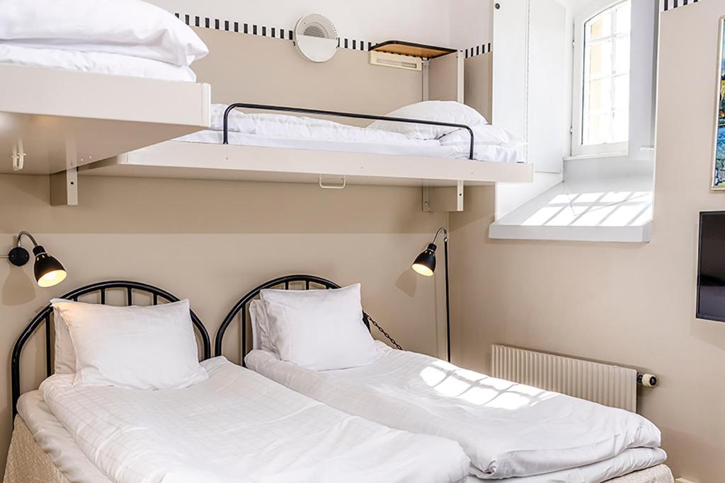 Långholmen Hotell - Resim 2