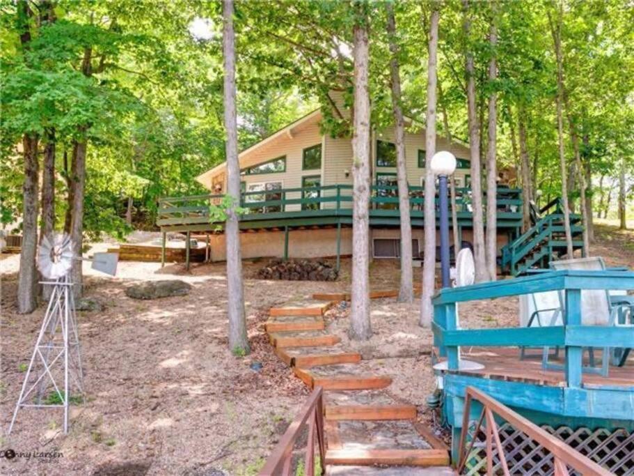 Loodusmaastik puhkemaja lähedal