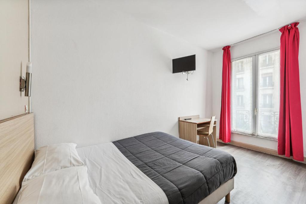 Hotel Tolbiac - Standaard Tweepersoonskamer Met Gedeelde Badkamer