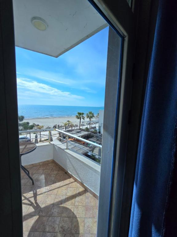 Nespecifikovaný výhled na moře nebo výhled na moře při pohledu z hotelu