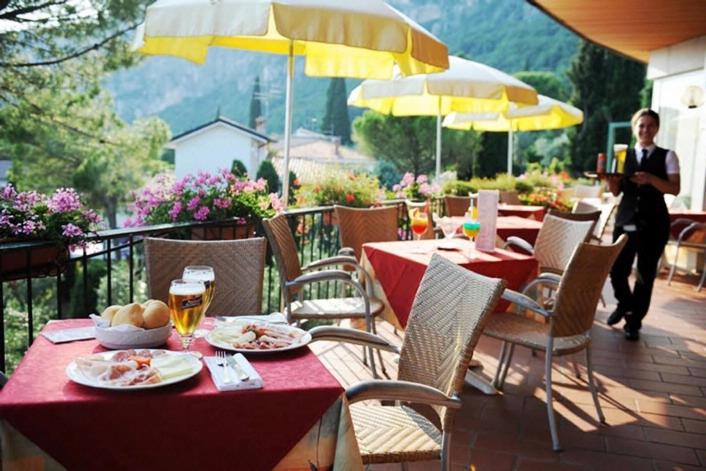 Hotel Marco Polo, Garda, Italy - Booking.com