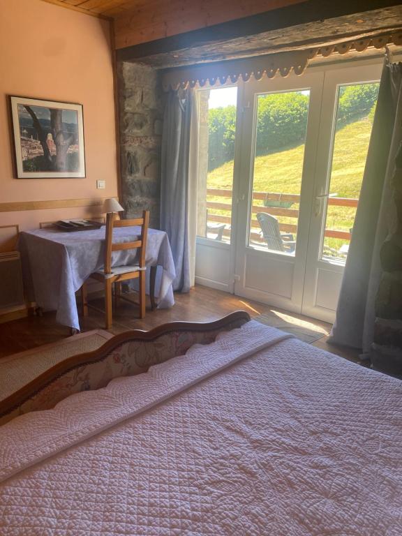 Postel nebo postele na pokoji v ubytování Ciel d'Ardeche