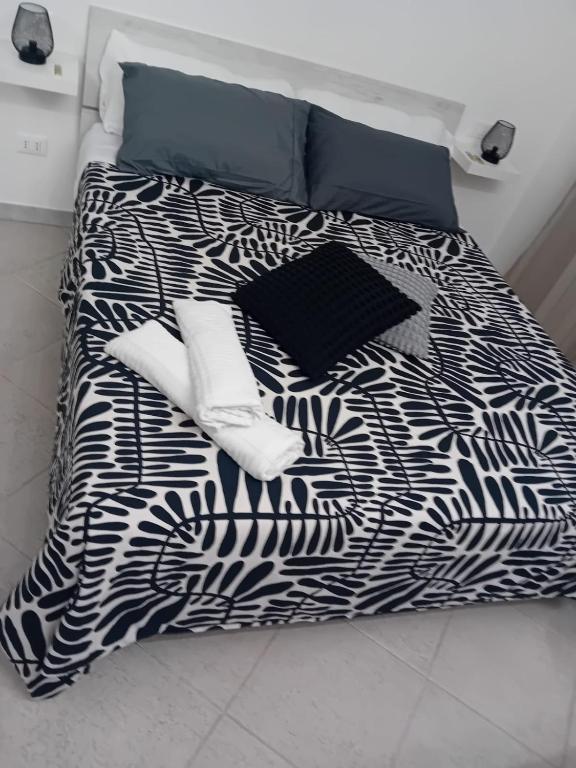 Postel nebo postele na pokoji v ubytování HOUSE MAGIE 2 e 3