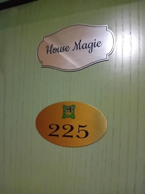 Certifikát, hodnocení, plakát nebo jiný dokument vystavený v ubytování HOUSE MAGIE 2 e 3