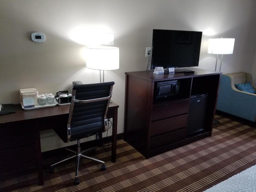 Pocono Inn & Banquet - Stroudsburg photo