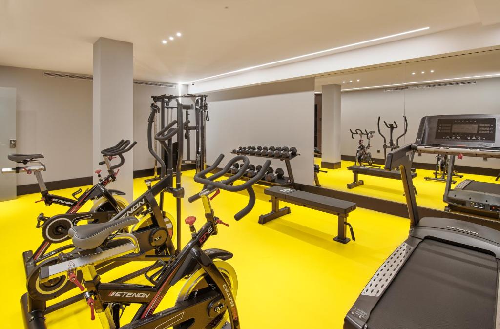 Fitness centrum a/nebo fitness zařízení v ubytování Hotel MyPalace León