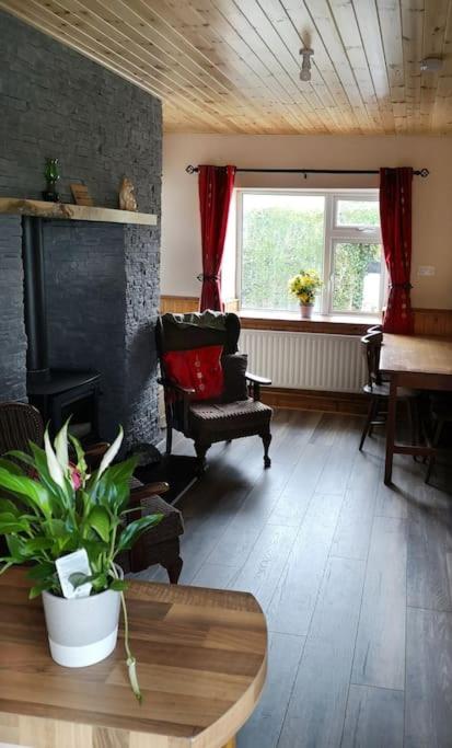 Fotografie z fotogalerie ubytování Woodmount Cottage v destinaci Ennistymon