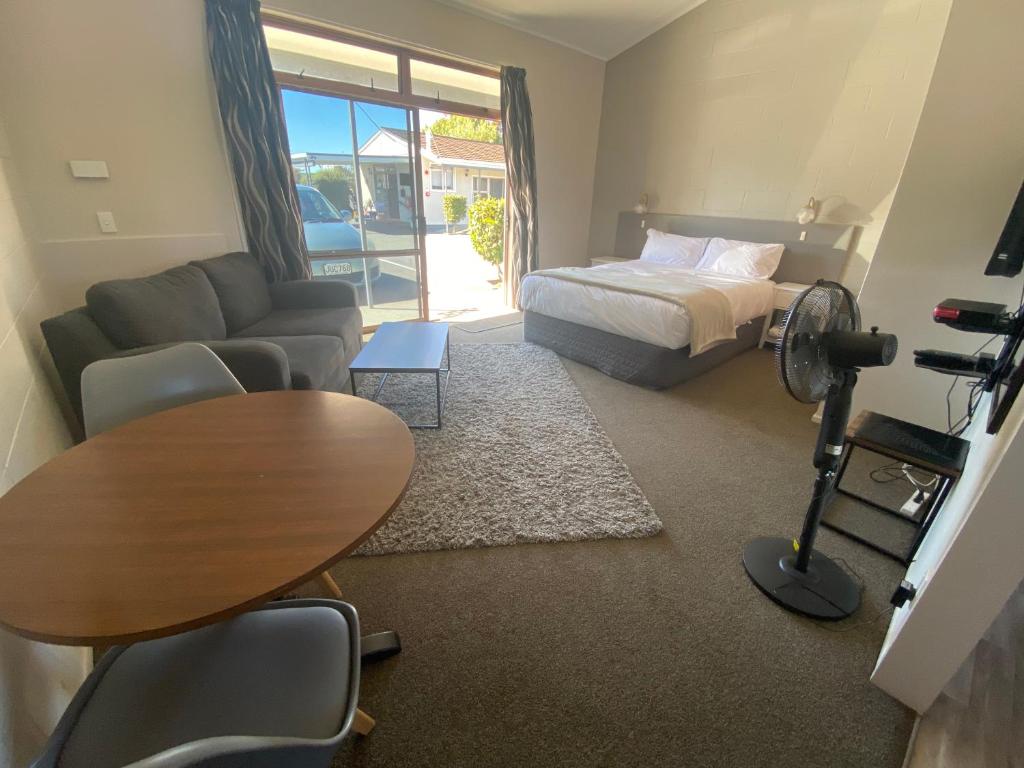 Acorn Estate Motel - Resim 8