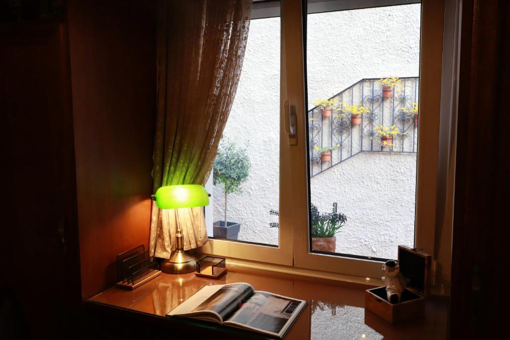 Fotografie z fotogalerie ubytování Orfeas Home/Detached House 74m2,parking&yard v destinaci Volos