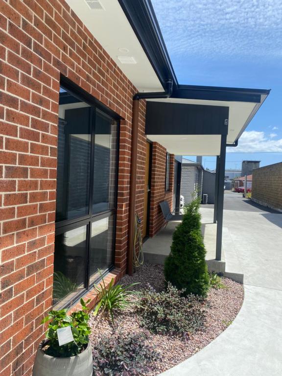 Superior & Luxe 2BR Apartment Villas Al Fresco Patio Free Parking & WIFI photo