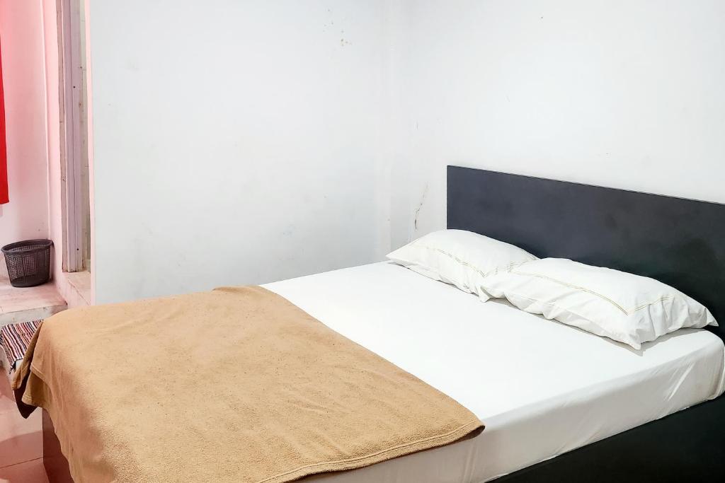 WSL Hotel Mitra Reddoorz - Standard Double Room