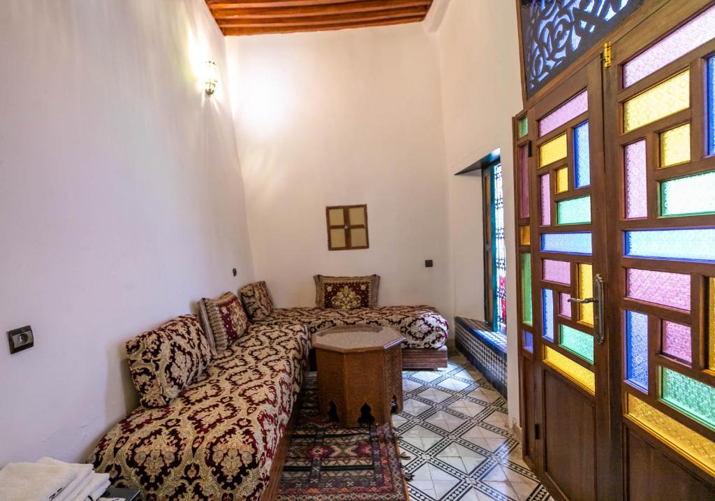 Posezení v ubytování Riad Fes Allouch