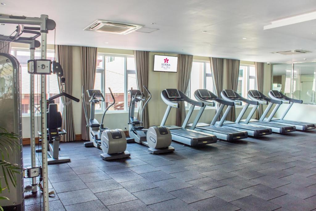 Fitness centrum a/nebo fitness zařízení v ubytování Sokha Siem Reap Resort & Convention Center