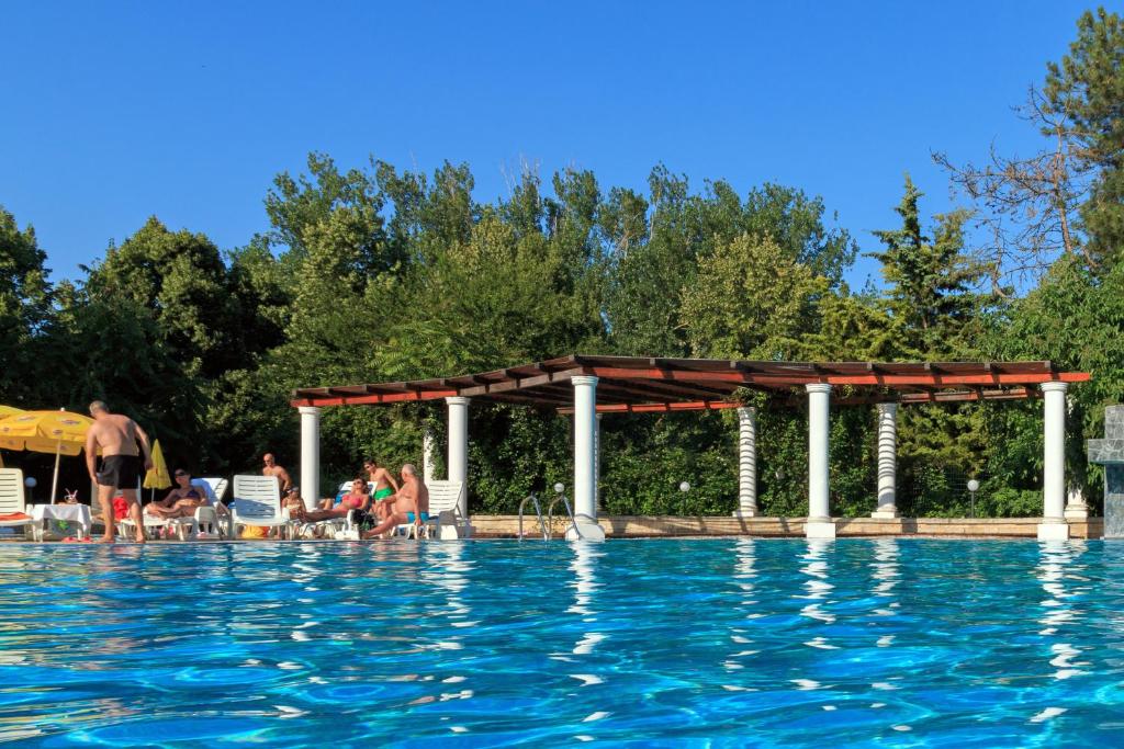 Bazén v ubytování Hotel 2D Resort and Spa nebo v jeho okolí