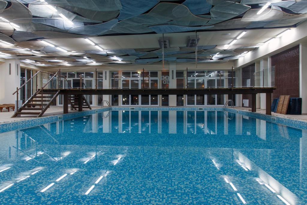 Bazén v ubytování Hotel 2D Resort and Spa nebo v jeho okolí