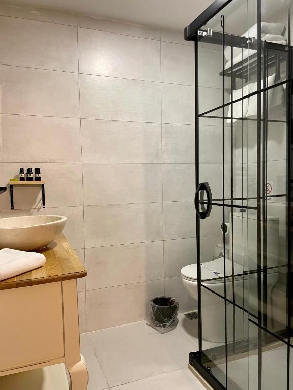 Koupelna v ubytování Urla Taş Konak Otel
