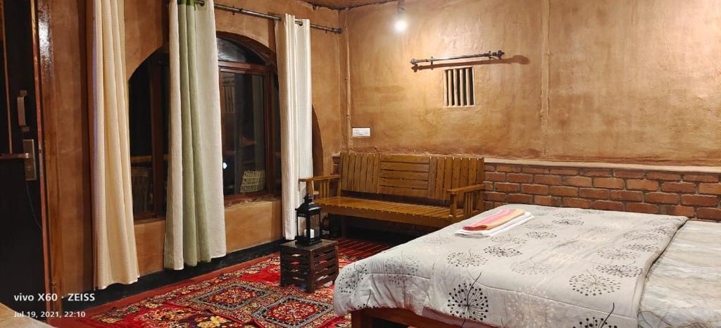 Angels Nest Home stay 2 Acra private plantation balconey SunRice view Near Ngarhole wild life , Kuruva island and Kabani safari Centre #Secure Stay Wayanad Kerala - Двухместный номер с горой
