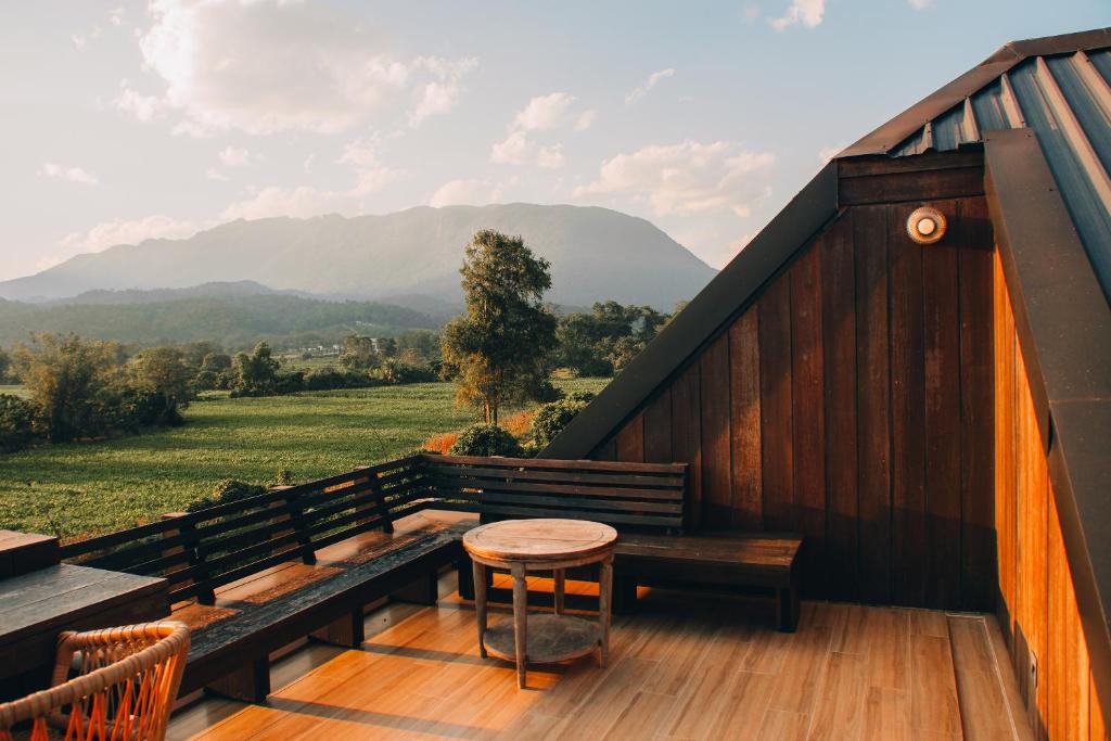 The CAMPIAN - Resim 11