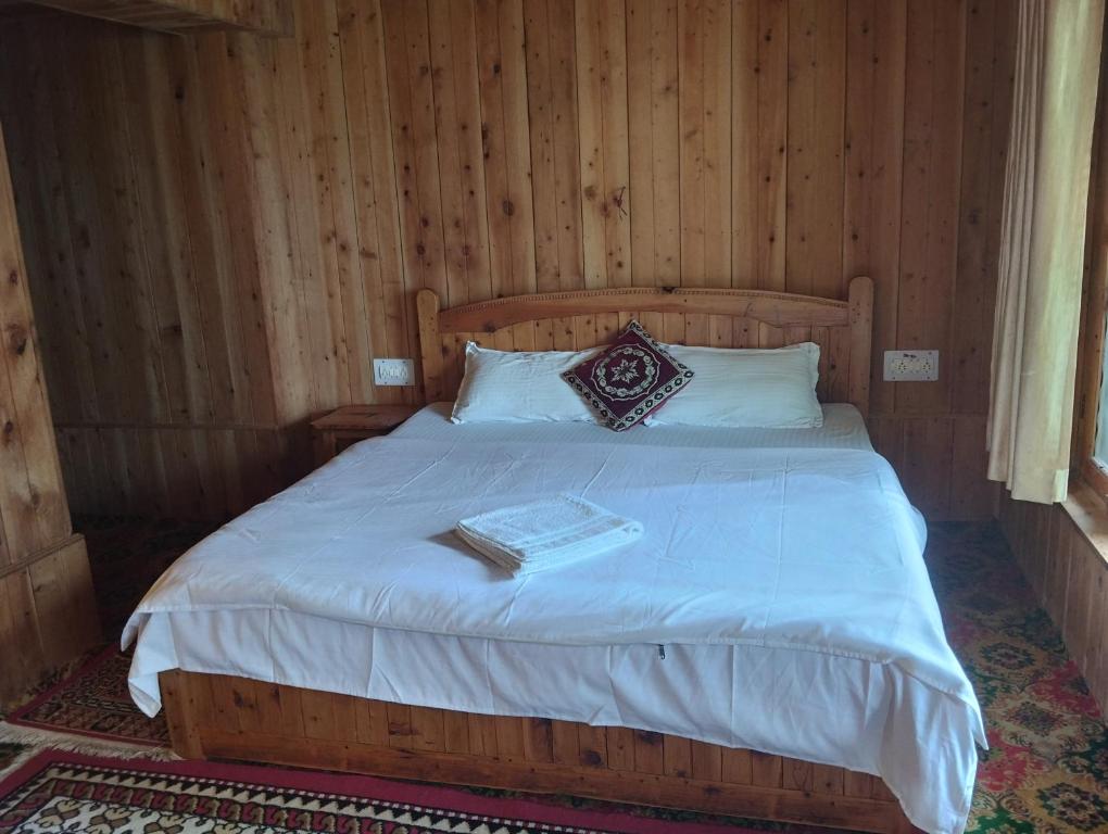 Tirthan view homestay