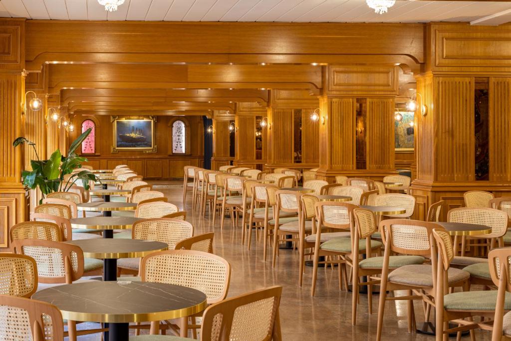 Restaurace v ubytování htop Amaika & SPA 4Sup - Adults Only #htopBliss