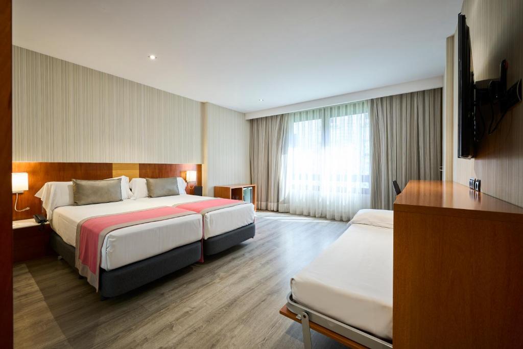 
Triple Room (2 Adults + 1 Child)
