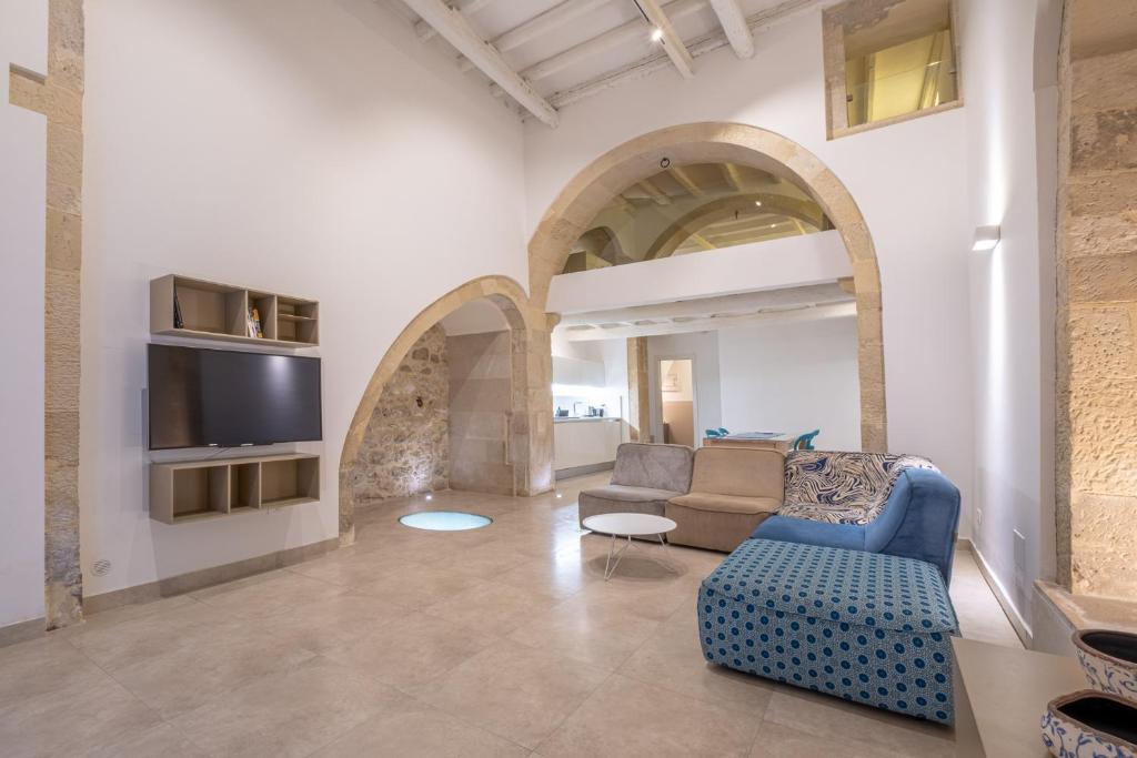 Μια τηλεόραση ή/και κέντρο ψυχαγωγίας στο Casa Scina'