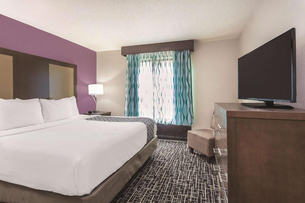 La Quinta by Wyndham Covington photo