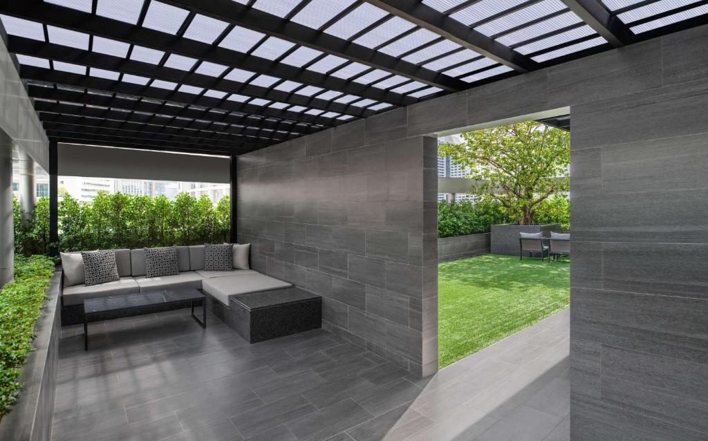 DoubleTree by Hilton Bangkok Ploenchit - Resim 20