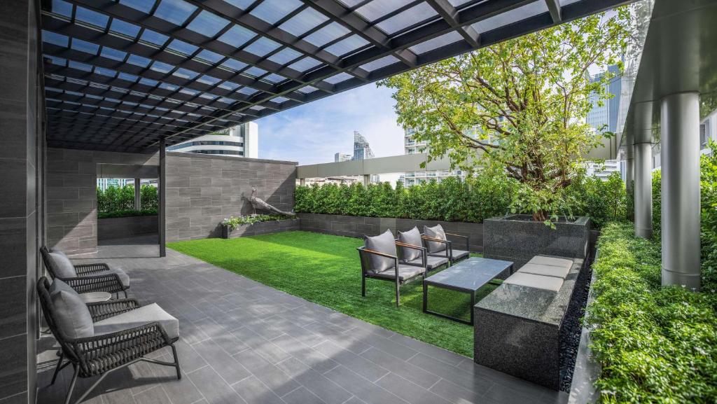 DoubleTree by Hilton Bangkok Ploenchit - Resim 17