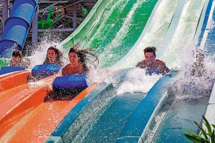 Aquapark v kempu nebo okolí
