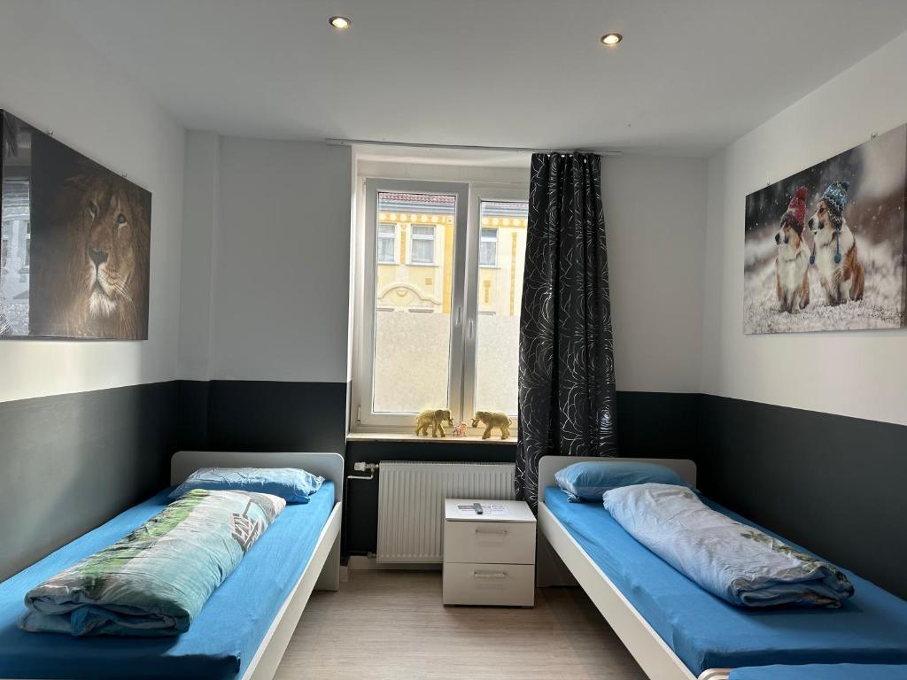 Ảnh trong thư viện ảnh của Modernes Apartment 4 mit 6 einzelnen Betten ở Dortmund