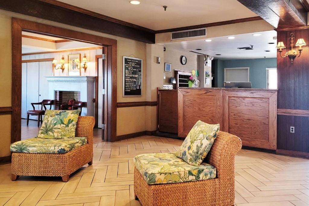 Capes Hotel photo