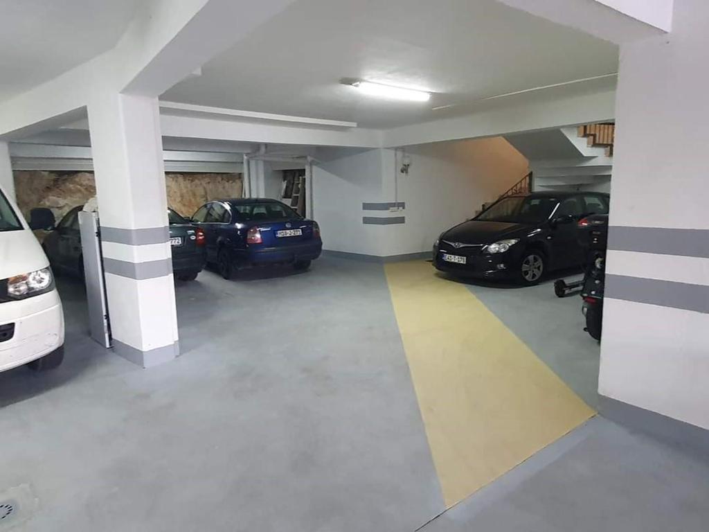 Fotografie z fotogalerie ubytování Villa Maxima u blizini plaže sa garažom i sigurnosnom kamerom v destinaci Neum