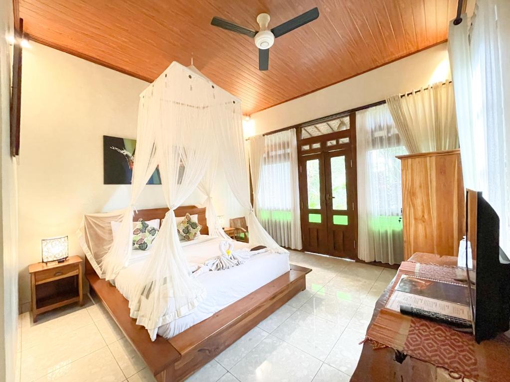 Mirah Guest House - Double Room With Garden View