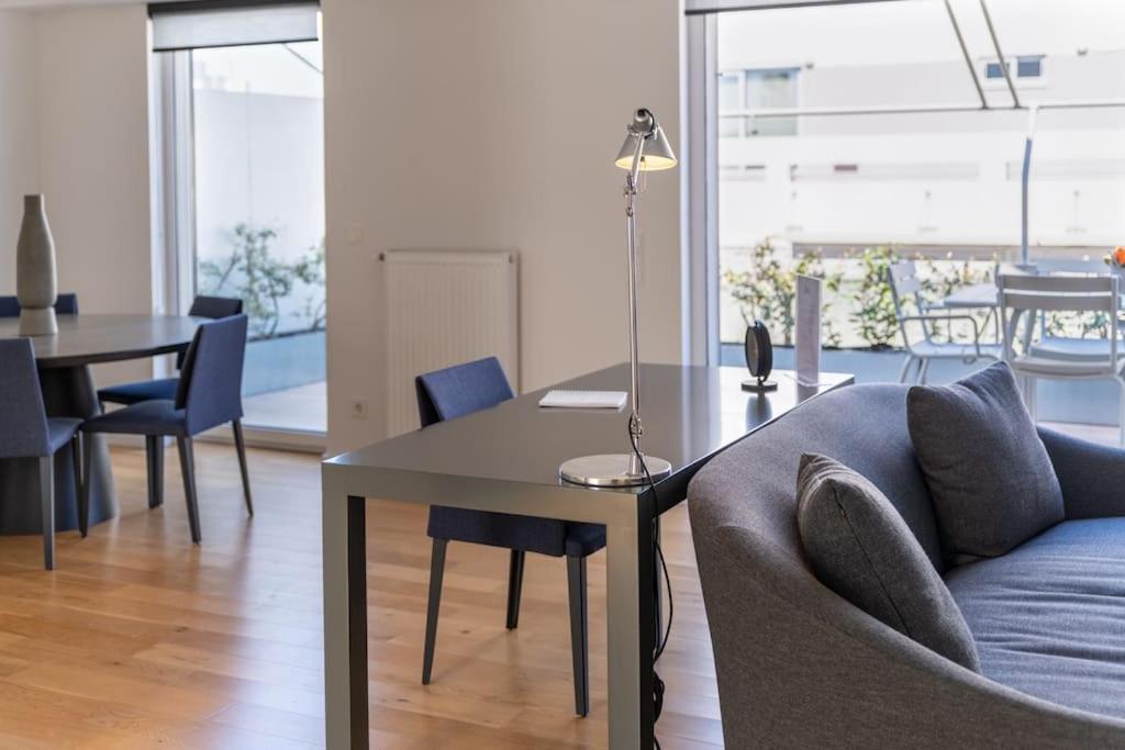 The HostMaster Metropolitan Penthouse