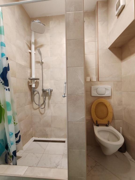 Koupelna v ubytování Villa Maxima u blizini plaže sa garažom i sigurnosnom kamerom