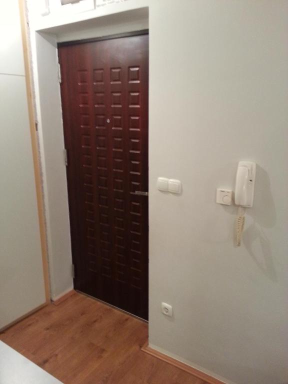 Beautiful View Of Sarajevo Center - Apartamento De Estudio