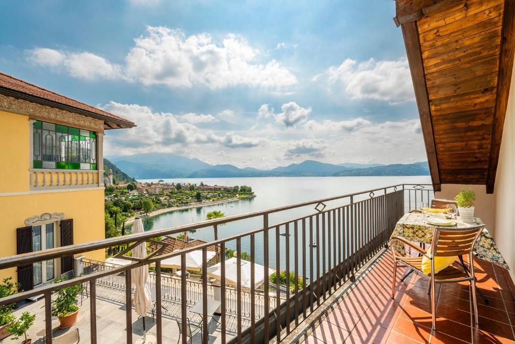 Hotel La Rondinella - Appartement 1 Chambre Avec Vue Sur Lac (4 Adultes)