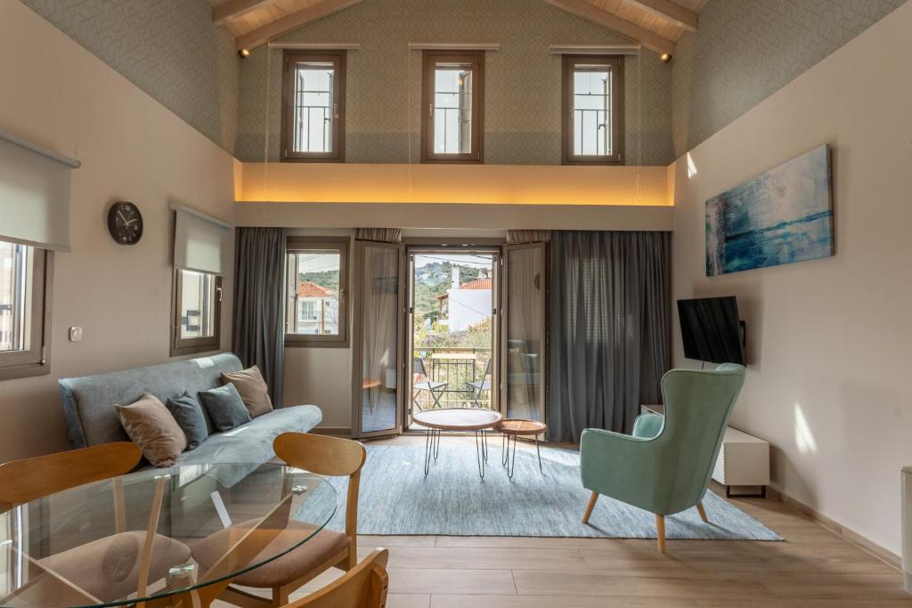 TV a/nebo společenská místnost v ubytování Akti Vigla Apartments