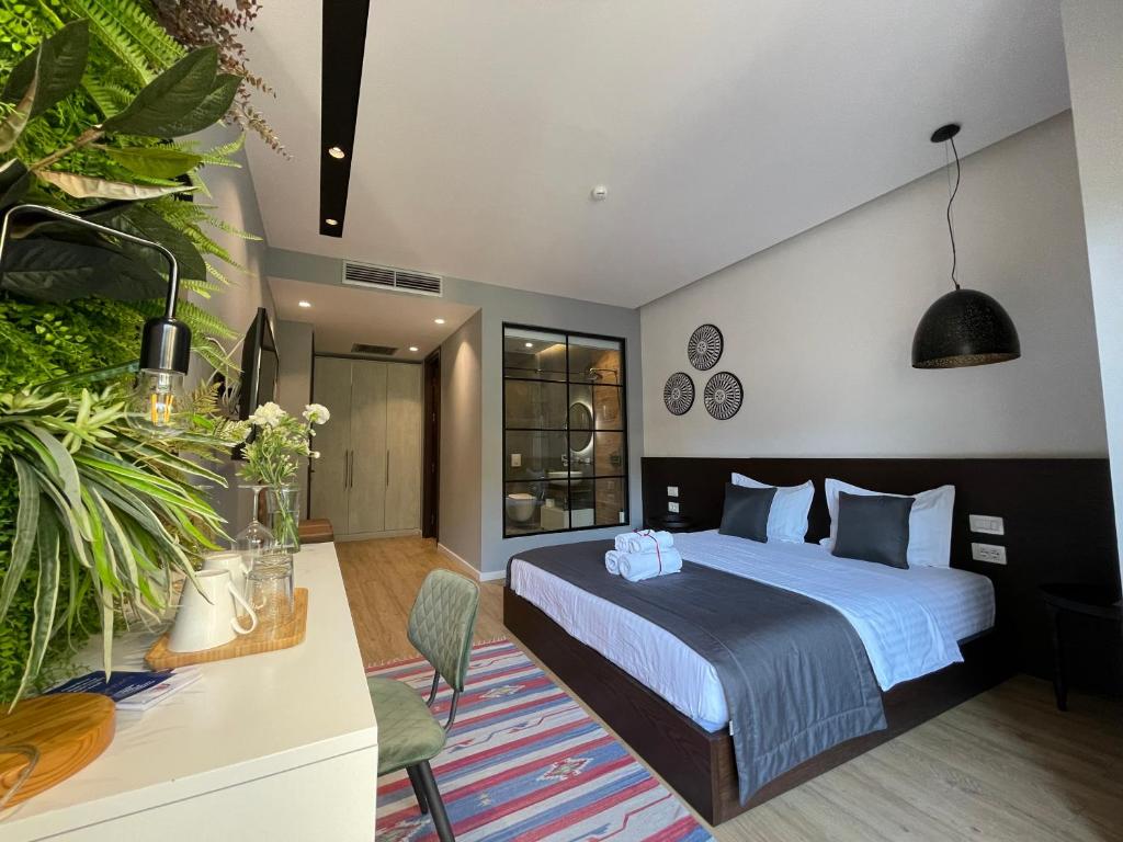Retreat Apartments