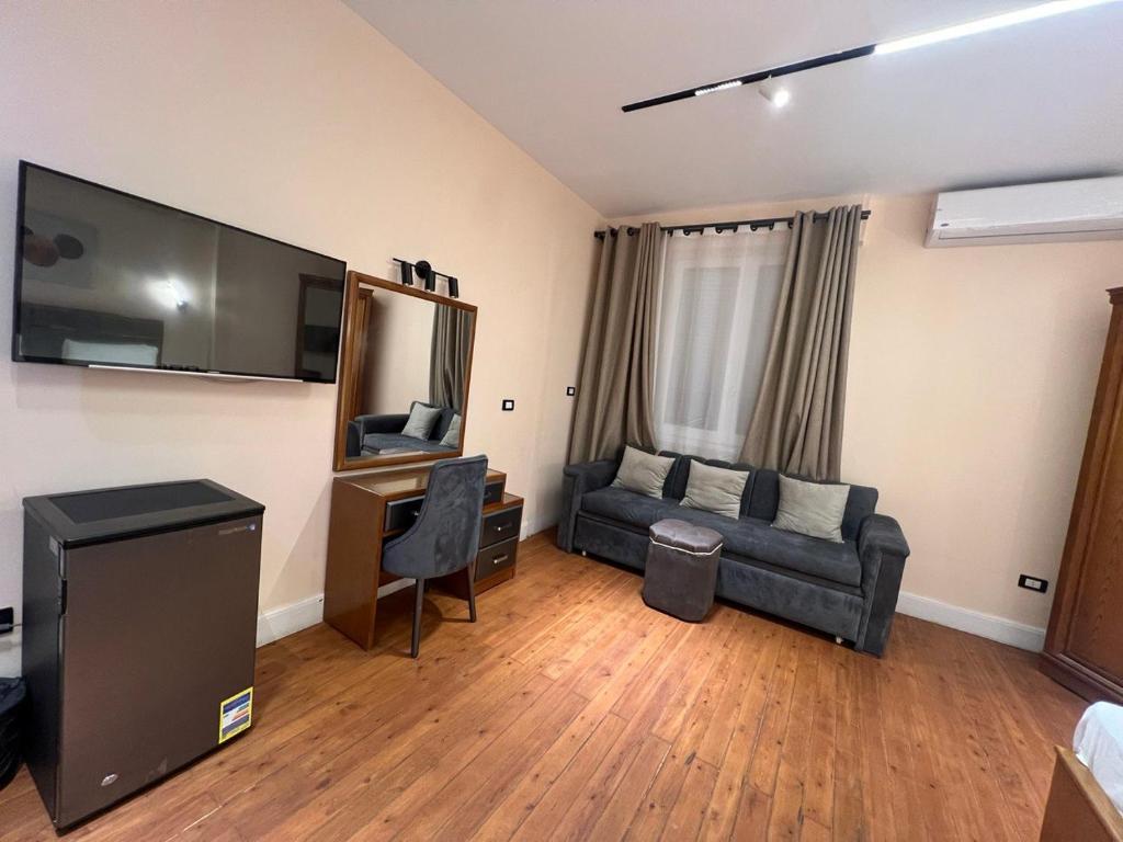 Televisyen dan/atau pusat hiburan di Space Hostel
