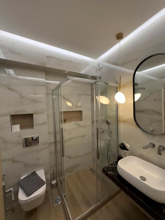 Kúpeľňa v ubytovaní Rooms Batalogianni