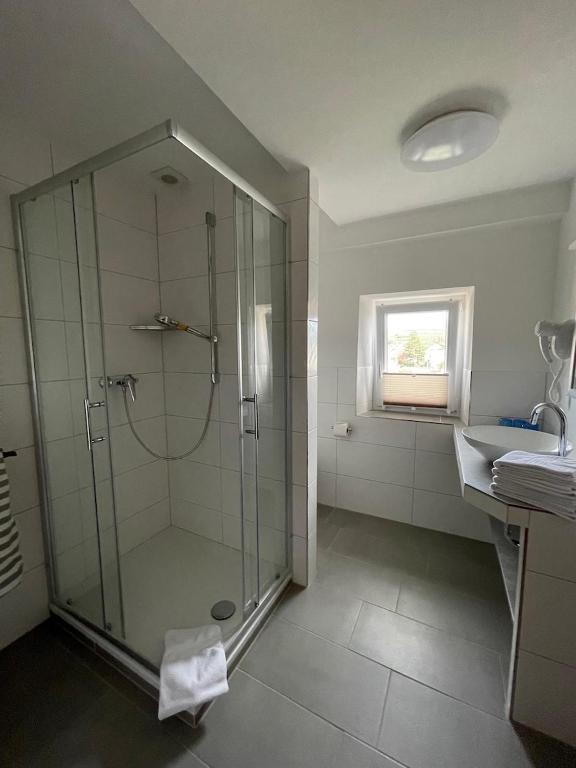 zum Schwanen Garni - Two-Bedroom Apartment