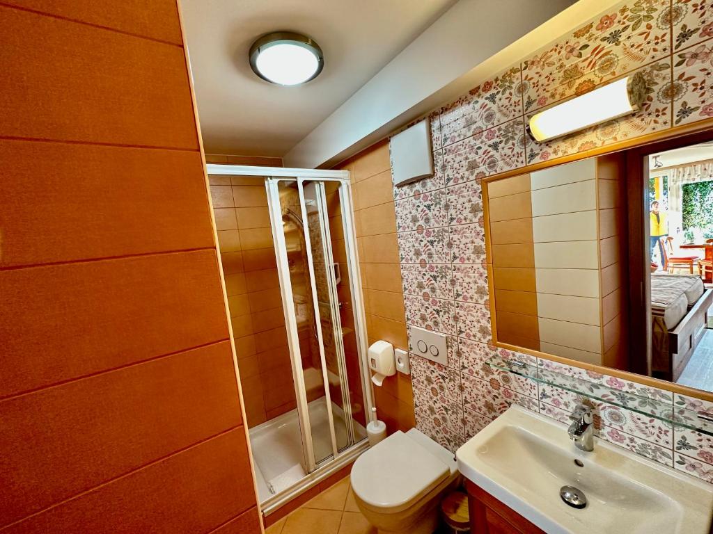 Koupelna v ubytování B&B Villa Angelina